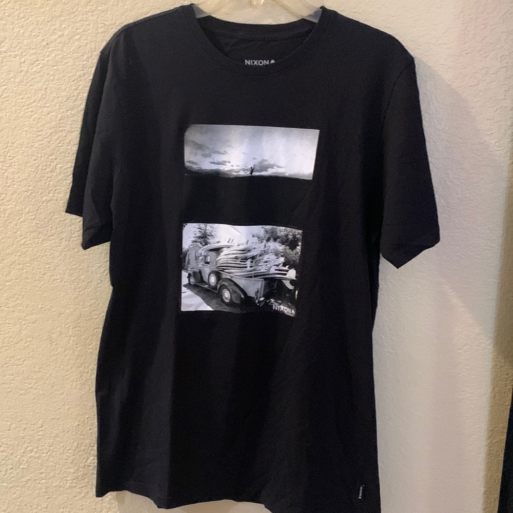 Nixon Black s/s Surf Print Tee Men’s Large